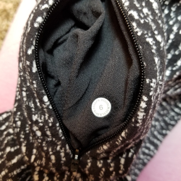 Lululemon pullover - Picture 2 of 7